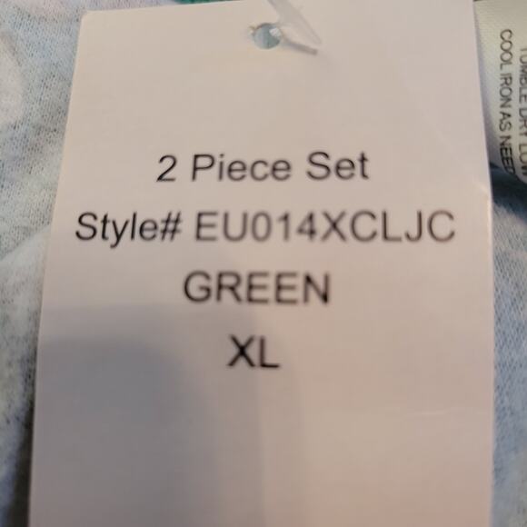 Disney Pixar Toy Story 4 Holiday Pajama Set Green Size XL Buzz Woody Jessie NWT - Picture 12 of 12